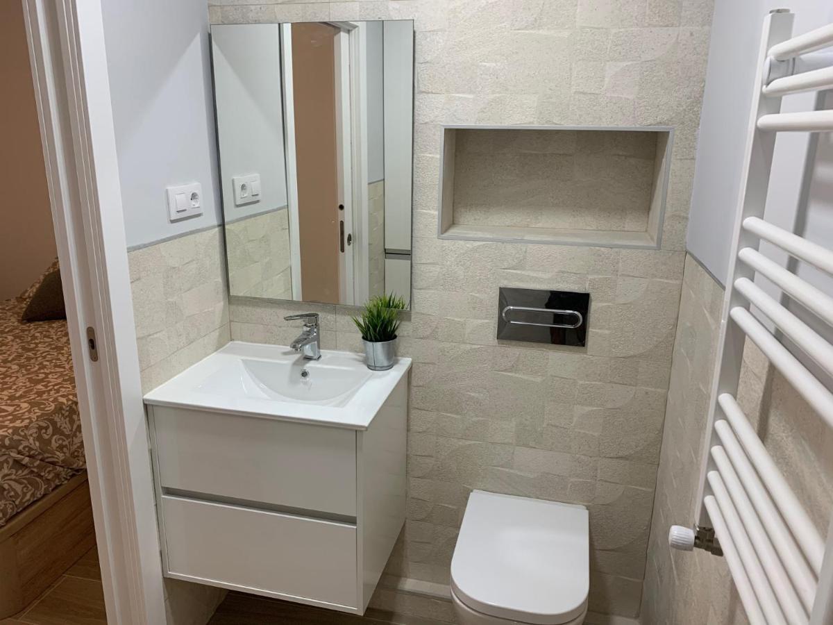 Moncloa-Arguelles Nuevos Pisos Appartement Madrid Buitenkant foto