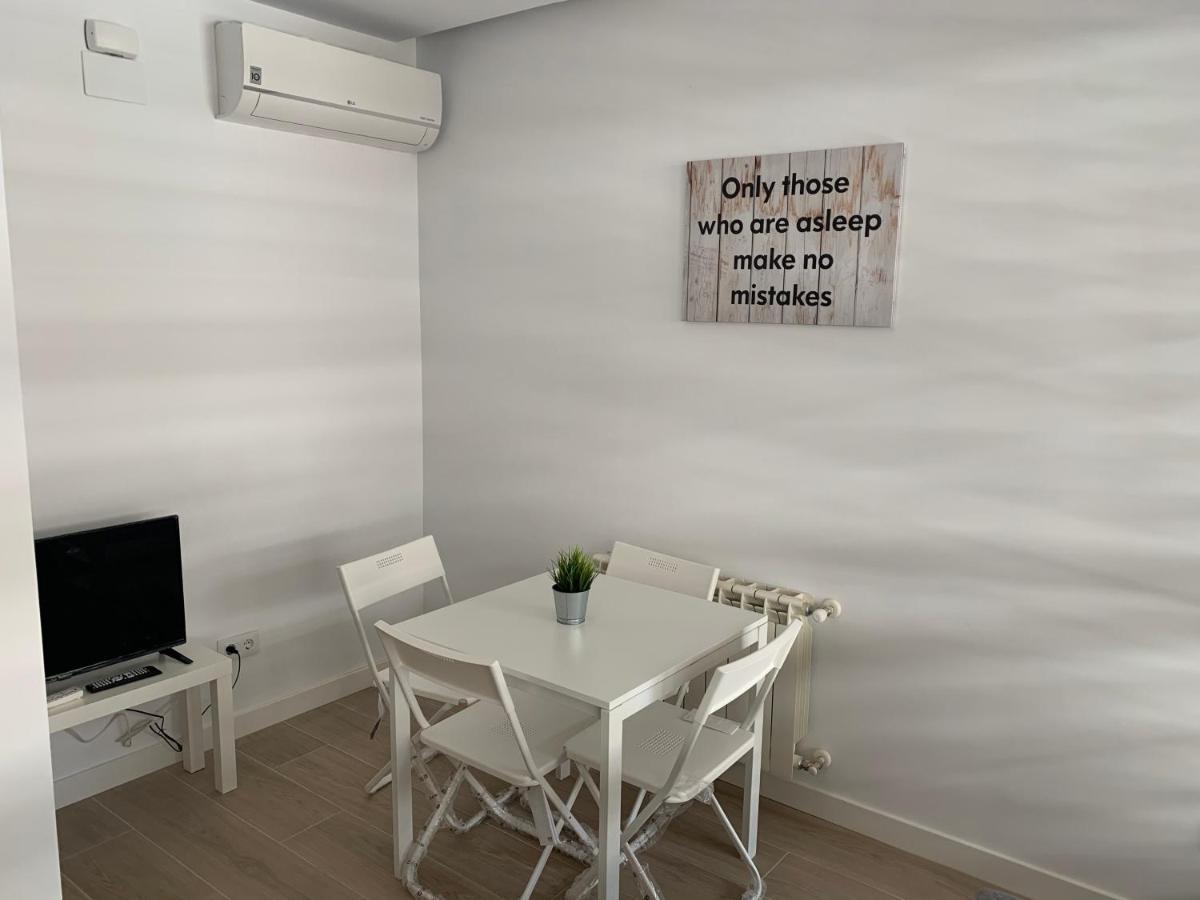 Moncloa-Arguelles Nuevos Pisos Appartement Madrid Buitenkant foto